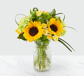 Sunlit Days™ Sunflower Bouquet