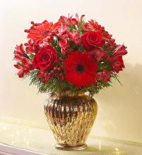 Royal Red Christmas Bouquet&trade;