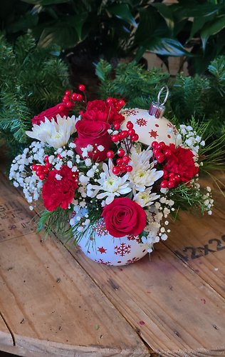 ORNAMENT BALL