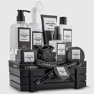 Sandalwood and Oak Spa Gift Set