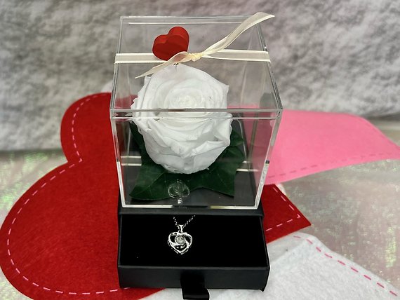 White Forvever Rose with I Love You Necklace